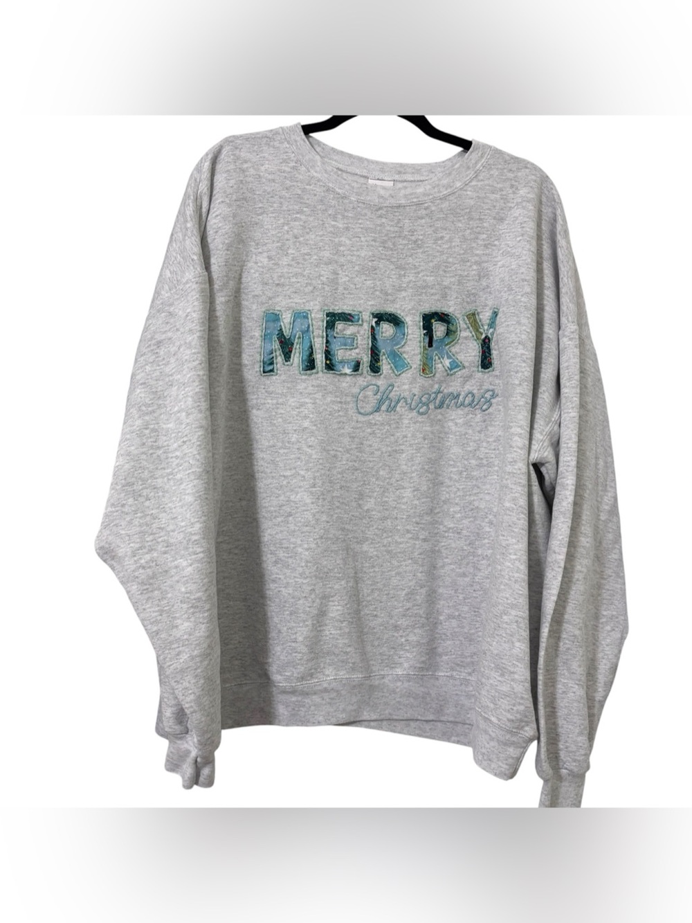 Custom Merry Christmas Embroidered Applique Hanes Sweatshirt size 2XL